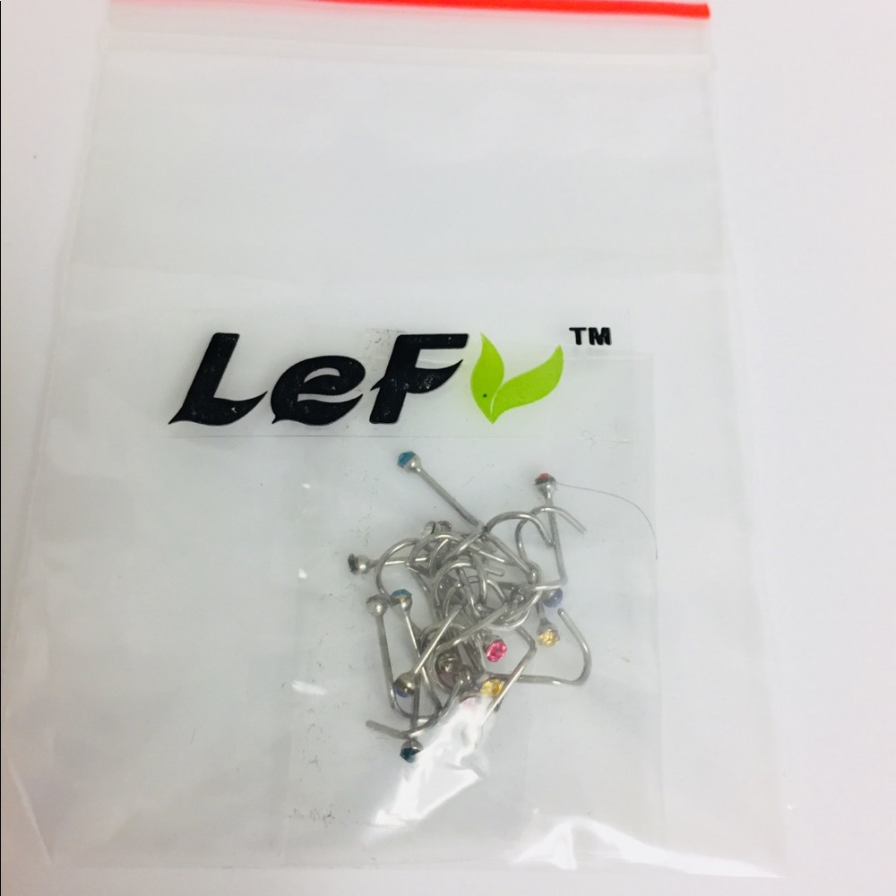 20 Pack Nose Studs